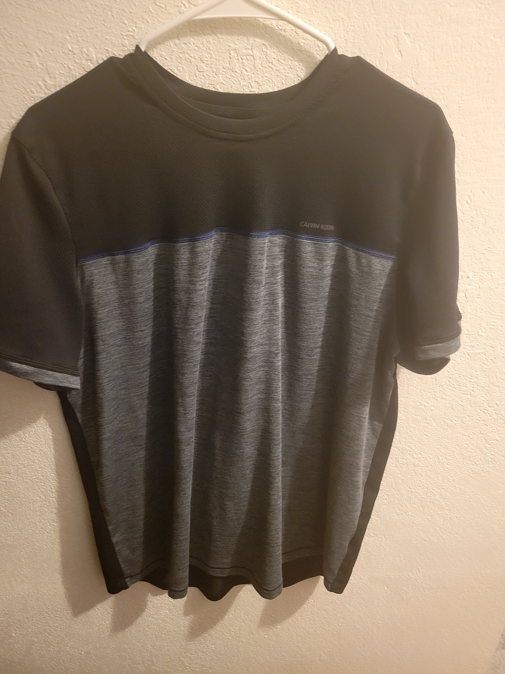 Calvin Klein Men’s Black & Gray Performance Crew Neck Shirt
